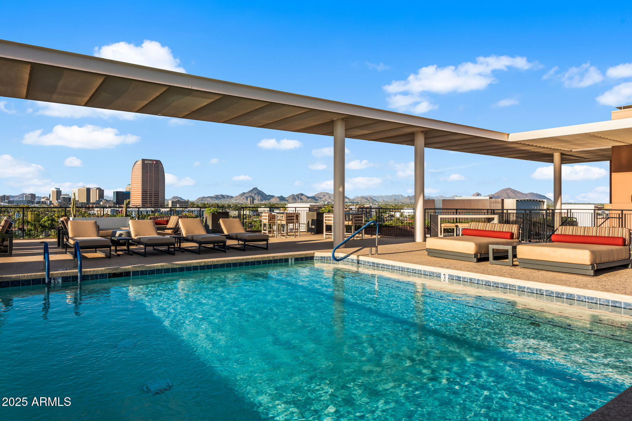 208 W PORTLAND Street 662