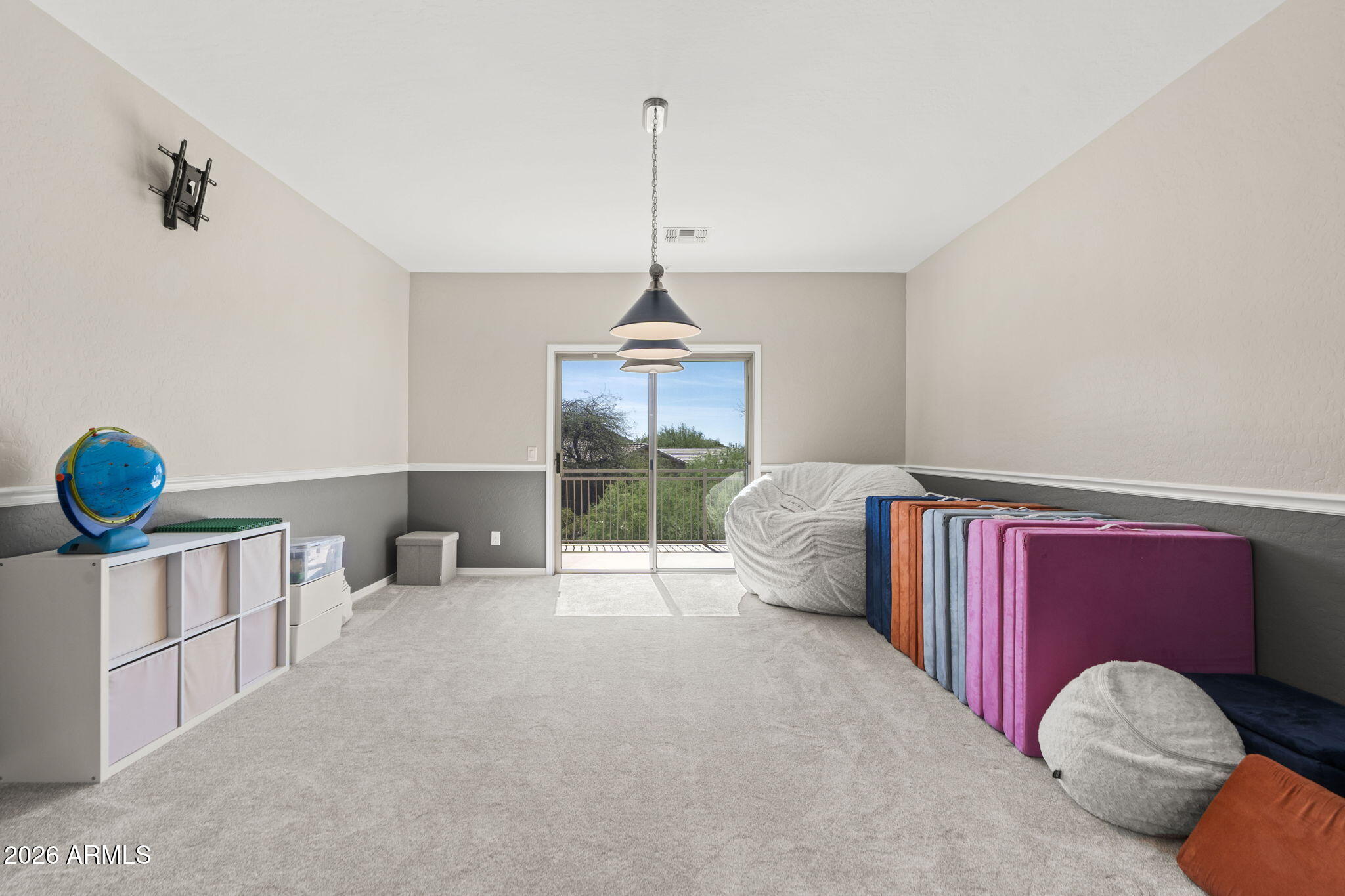 10785 E GELDING Drive