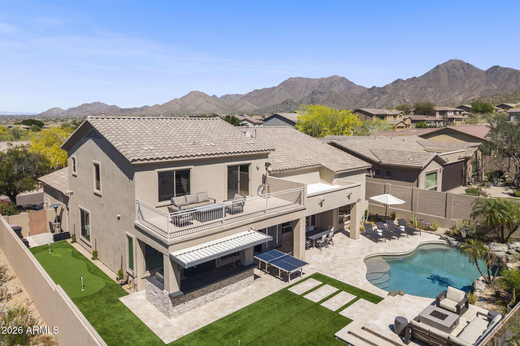 10785 E GELDING Drive