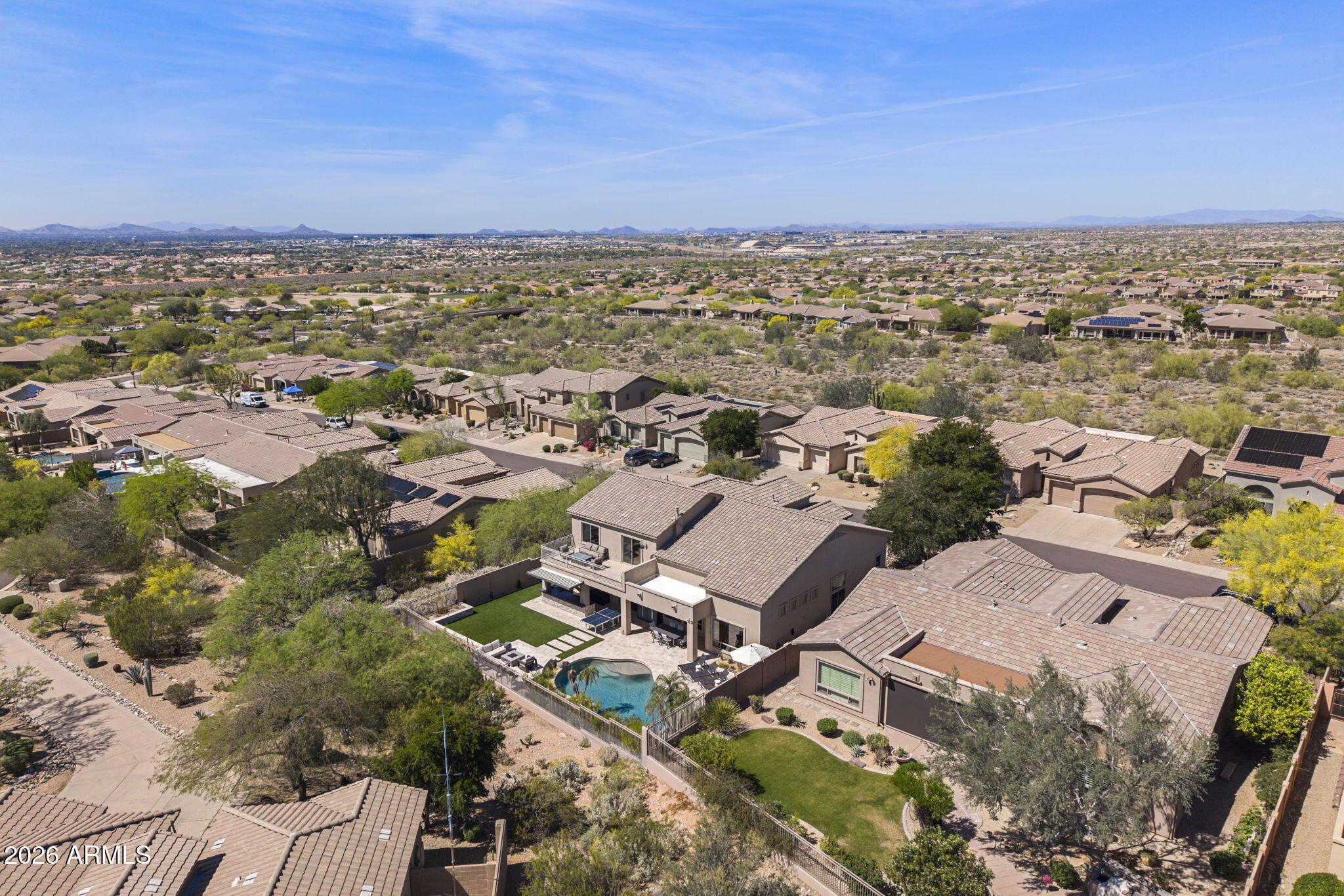 10785 E GELDING Drive