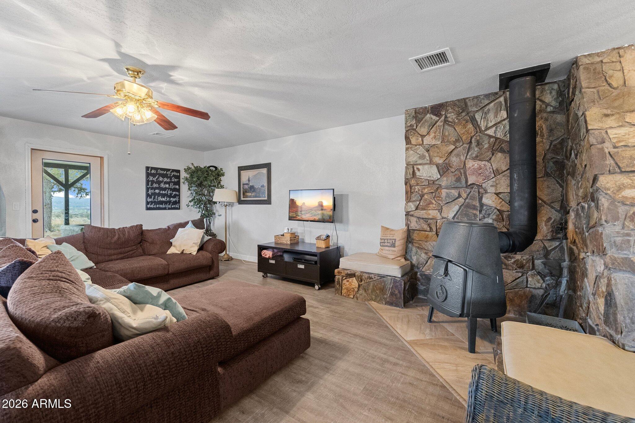 1302 Terrace View Drive