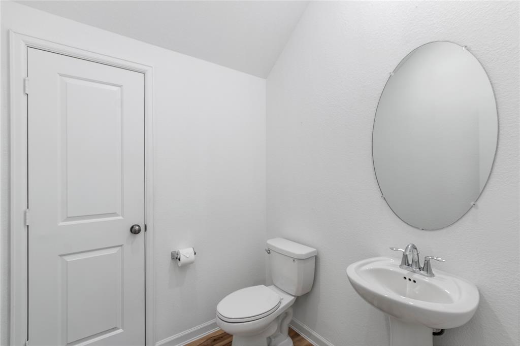 650 Aspen Falls Ct
