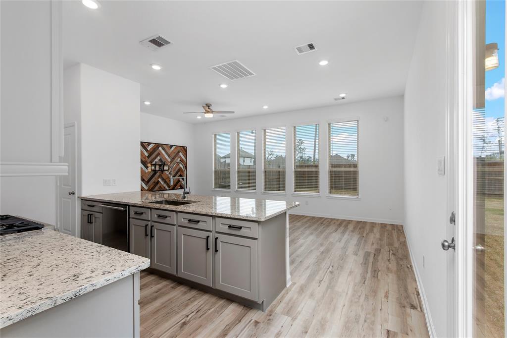 650 Aspen Falls Ct