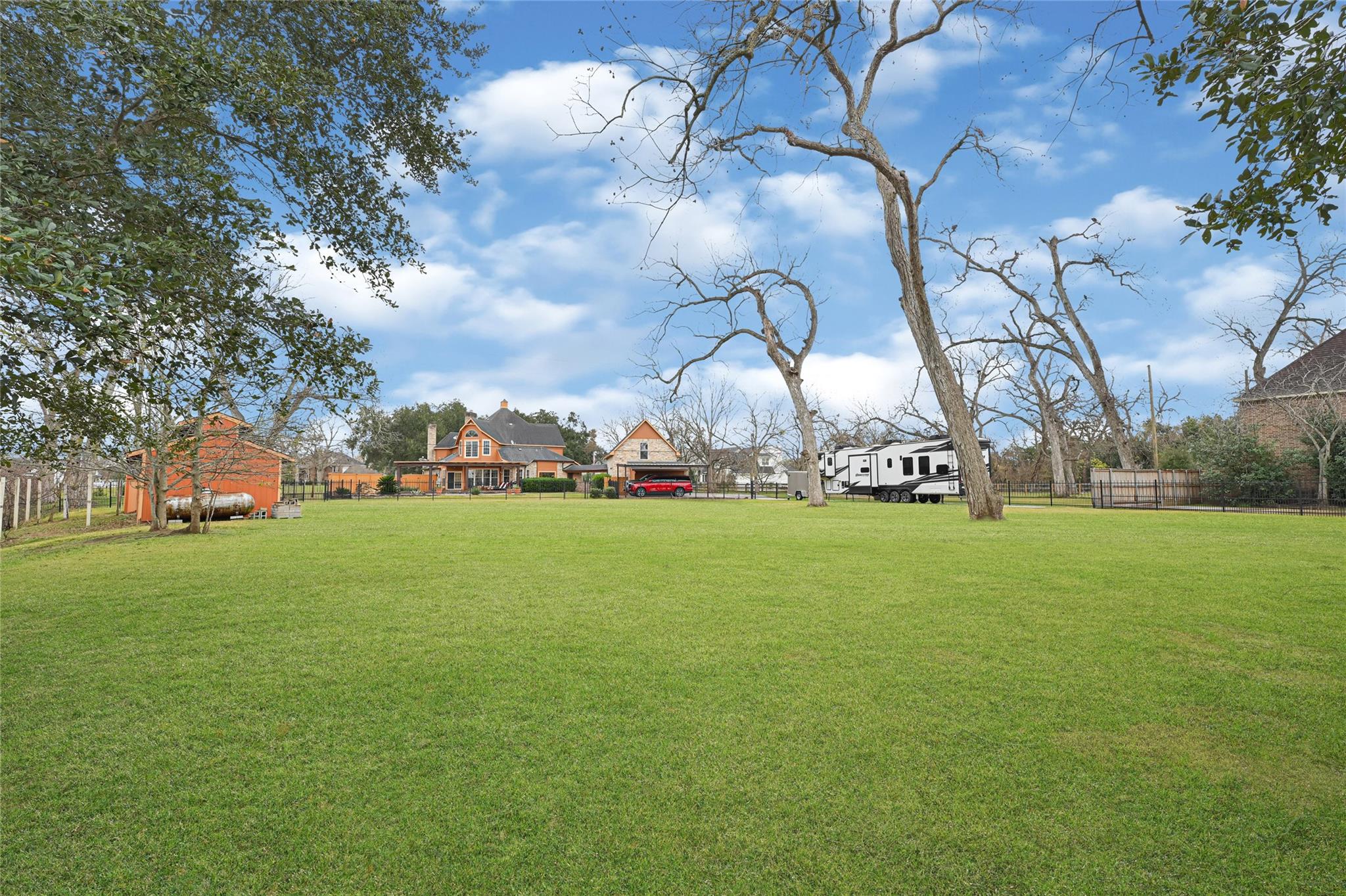 4723 Pecan Lake Ct Court