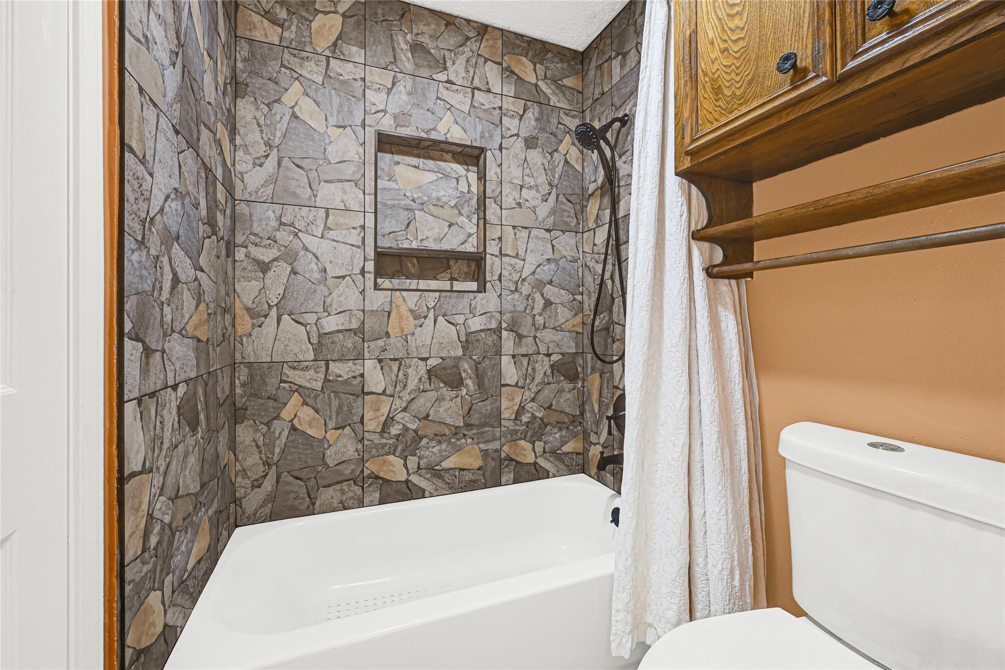 4723 Pecan Lake Ct Court