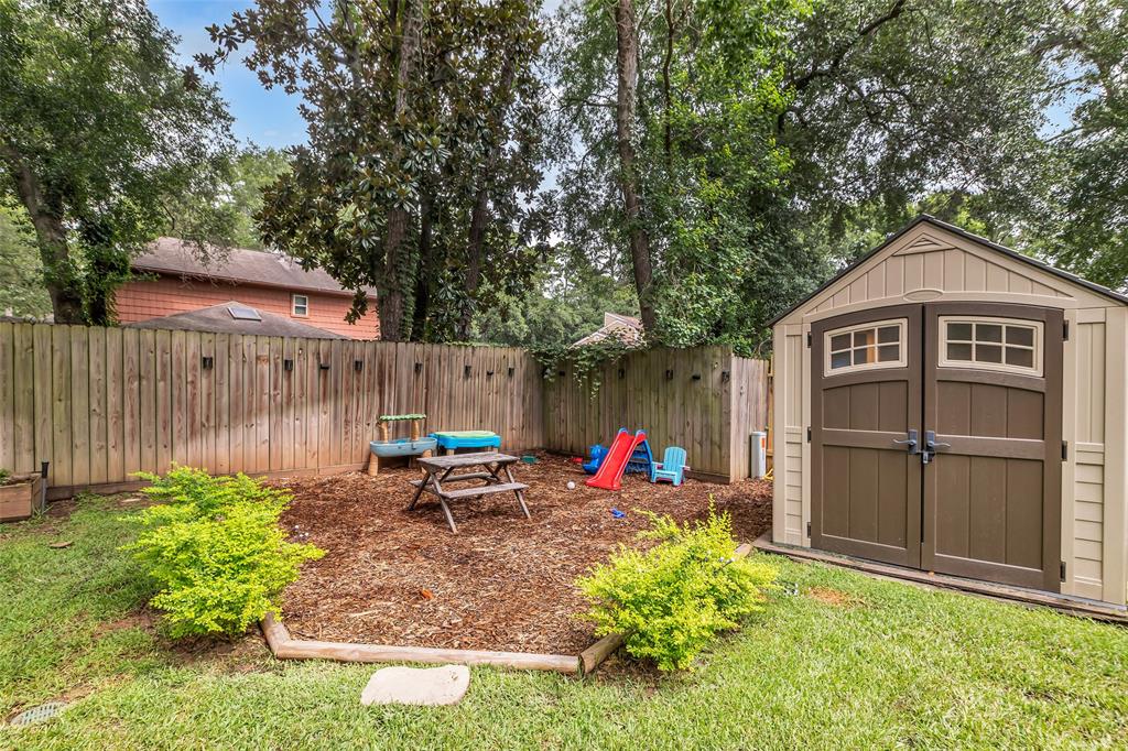 17427 Pinewood Forest Drive