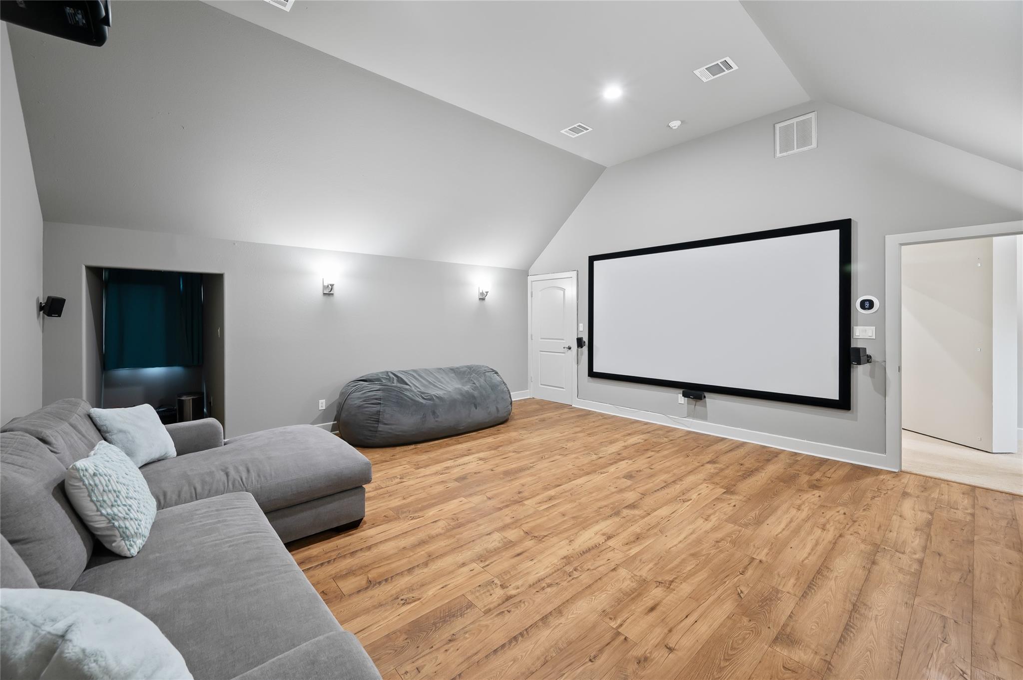 28207 E Benders Landing Boulevard