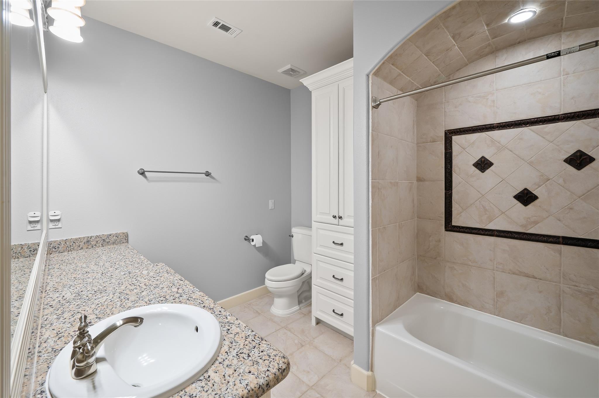 28207 E Benders Landing Boulevard