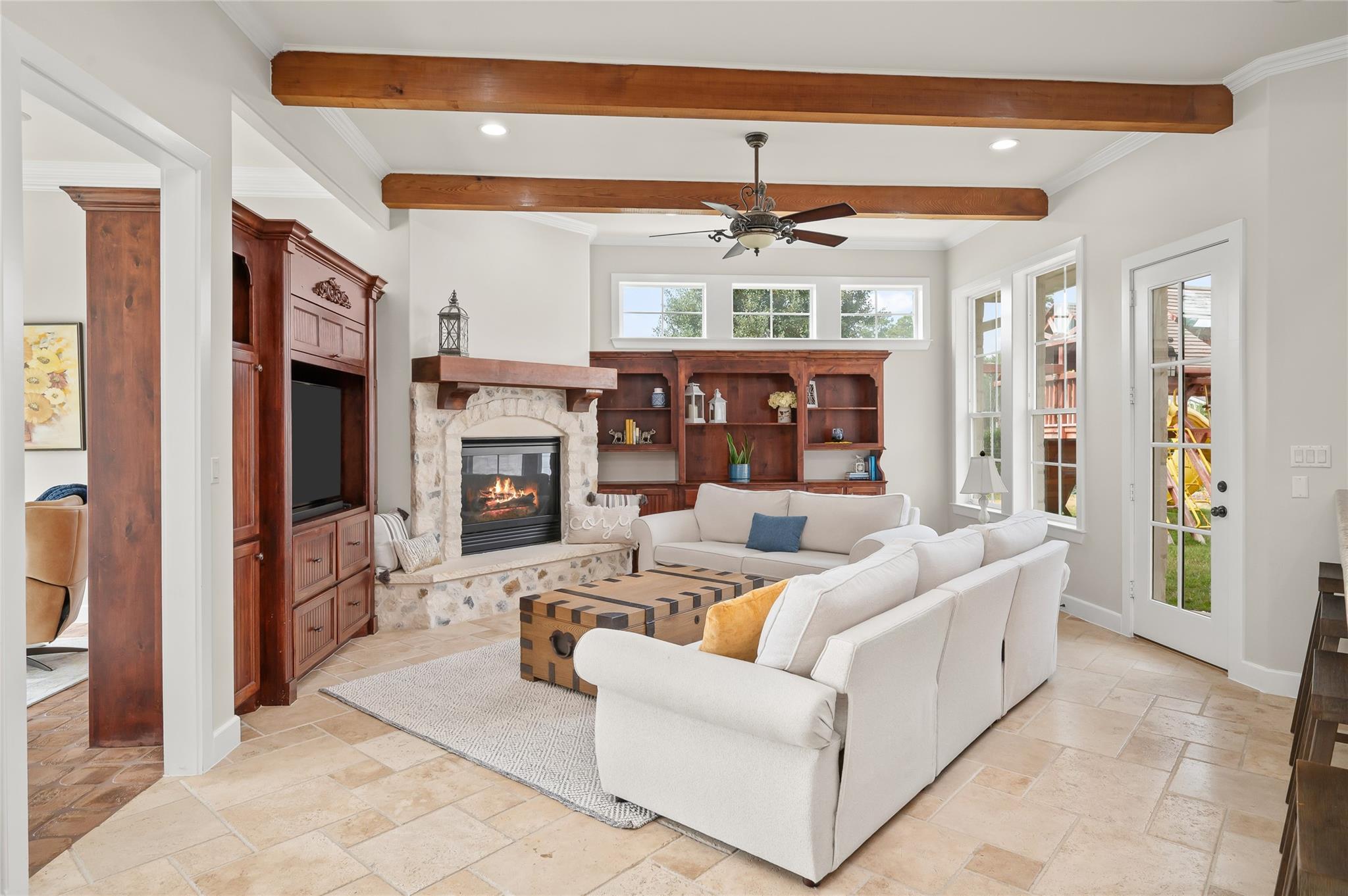 28207 E Benders Landing Boulevard