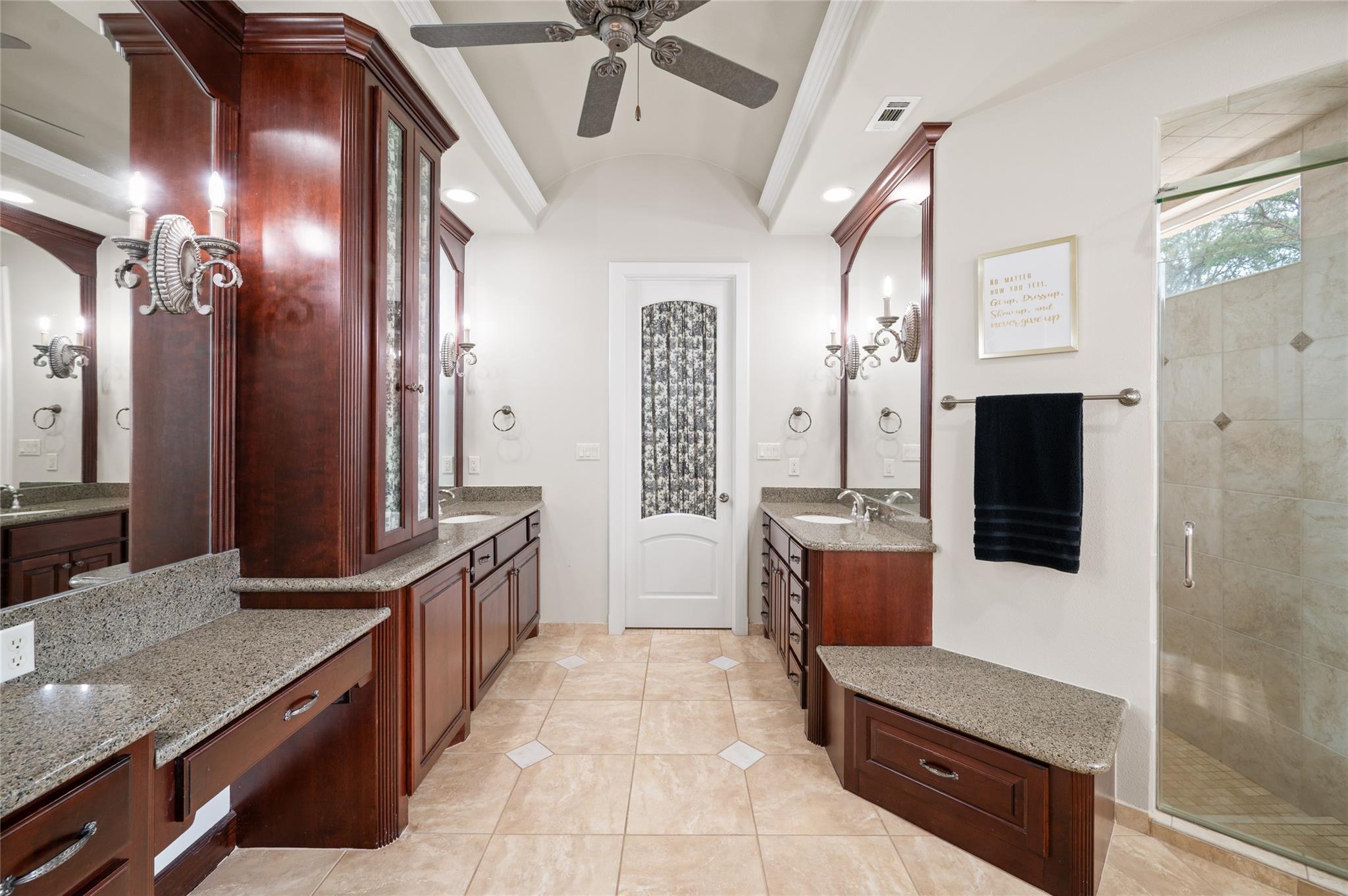 28207 E Benders Landing Boulevard