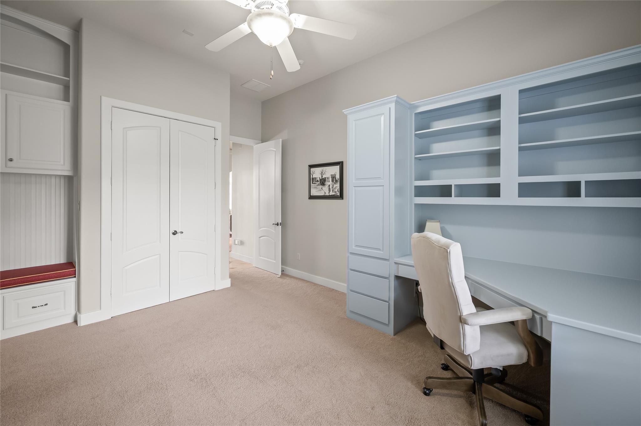 28207 E Benders Landing Boulevard