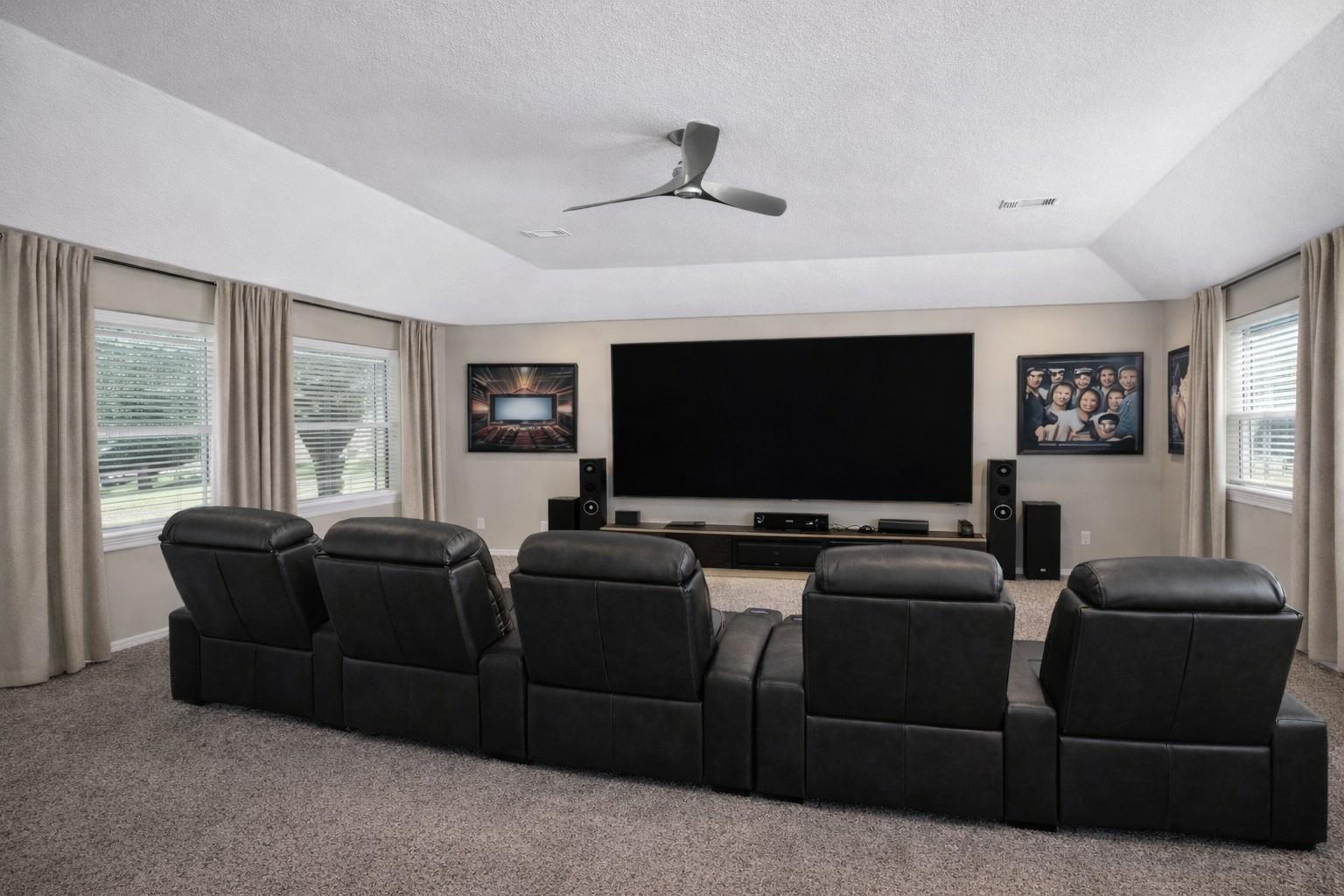 2111 N Shadow Grove Ln