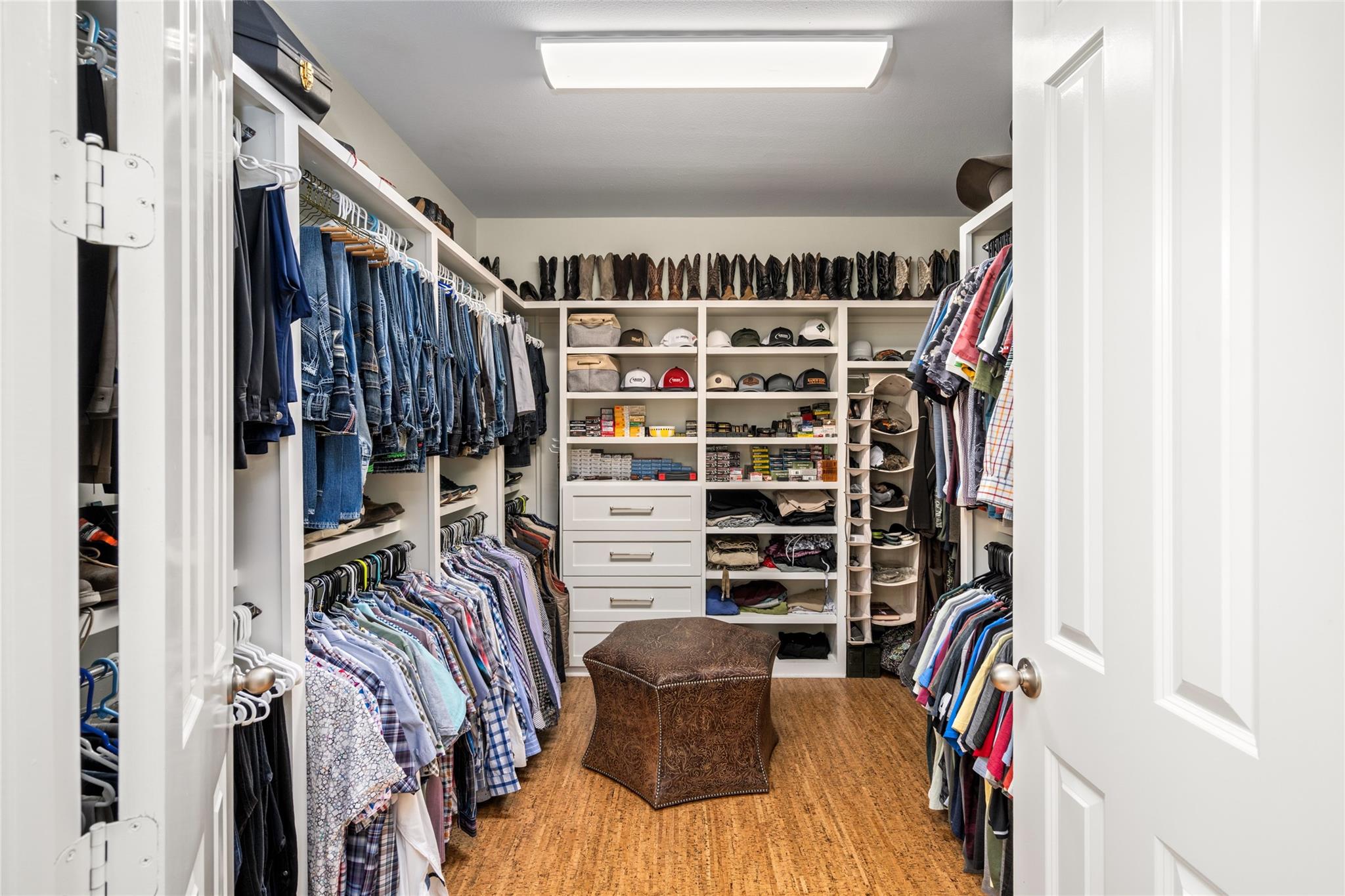 2111 N Shadow Grove Ln