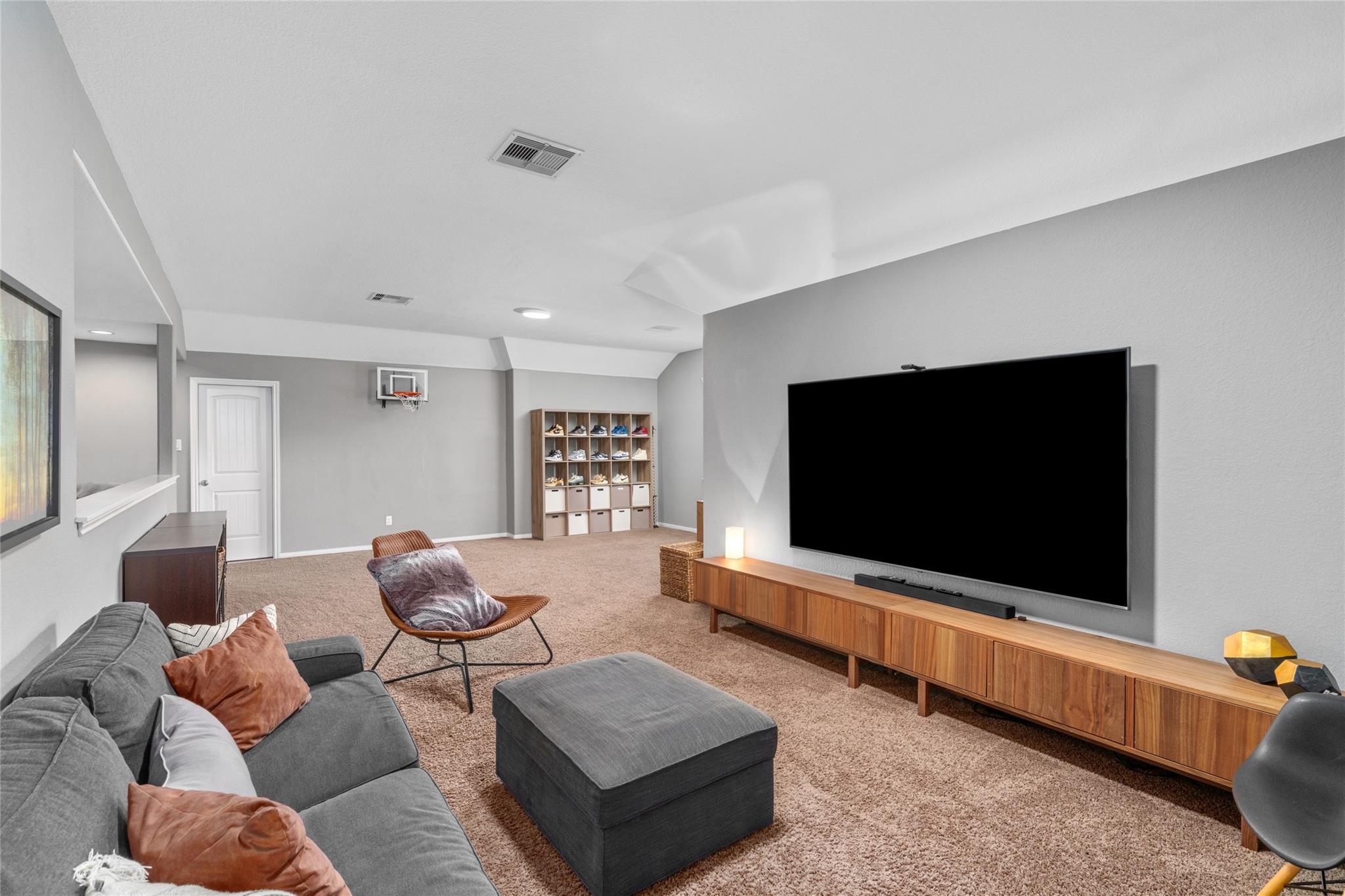 1071 Cedar Lake Court