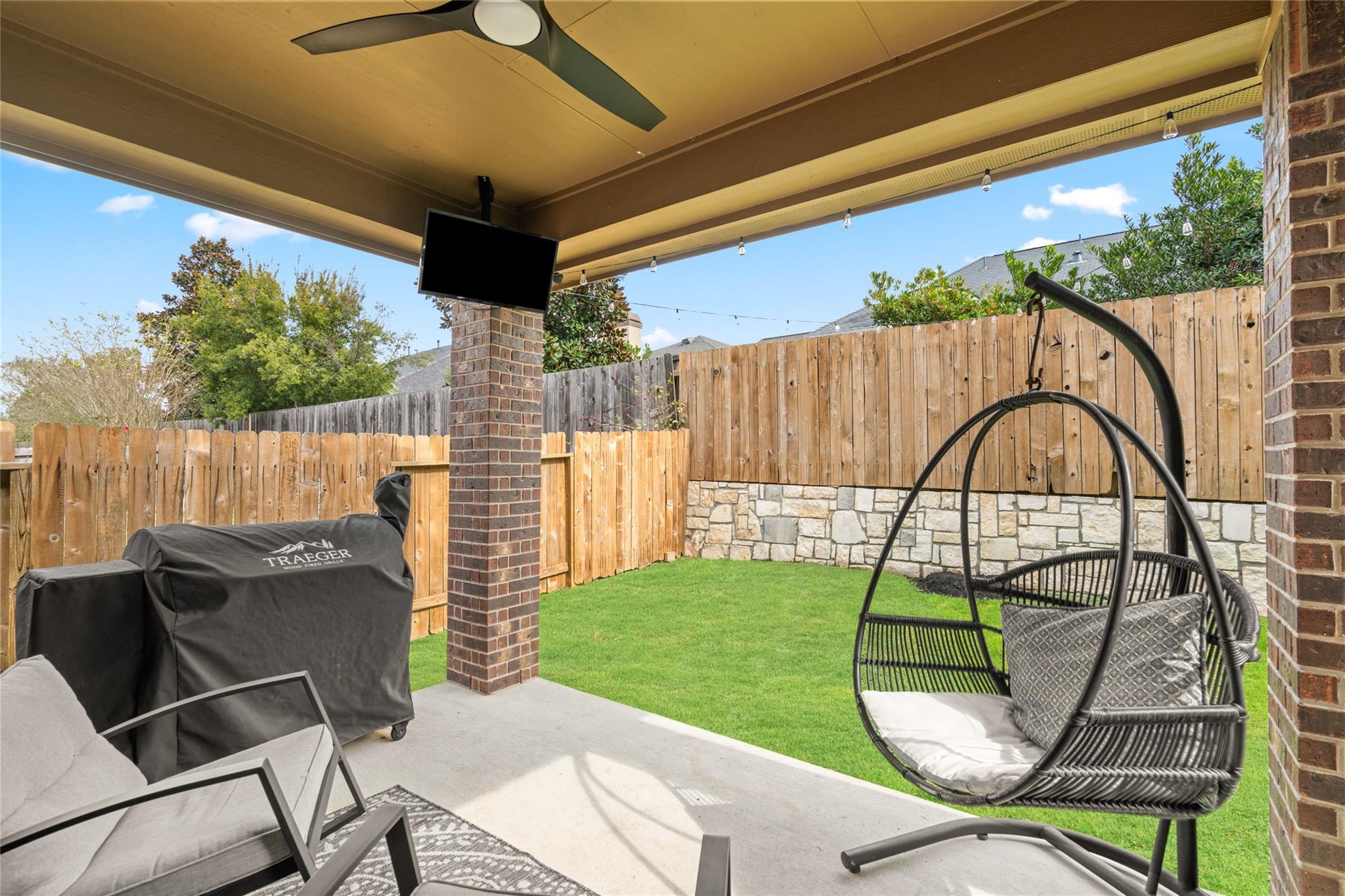 1071 Cedar Lake Court