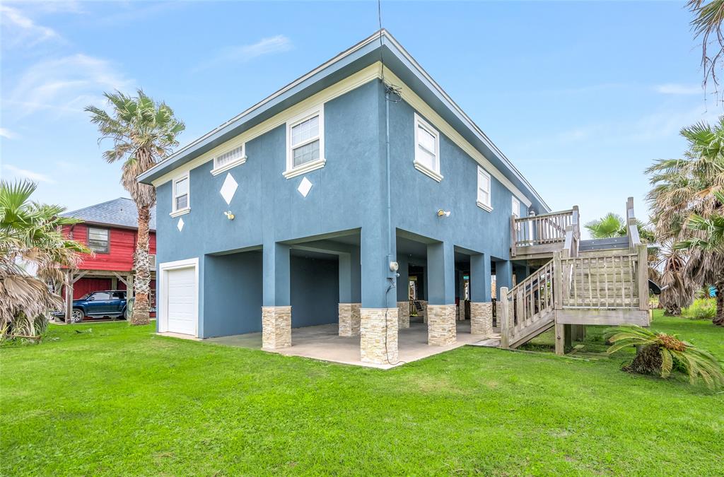 124 N Mae Cir