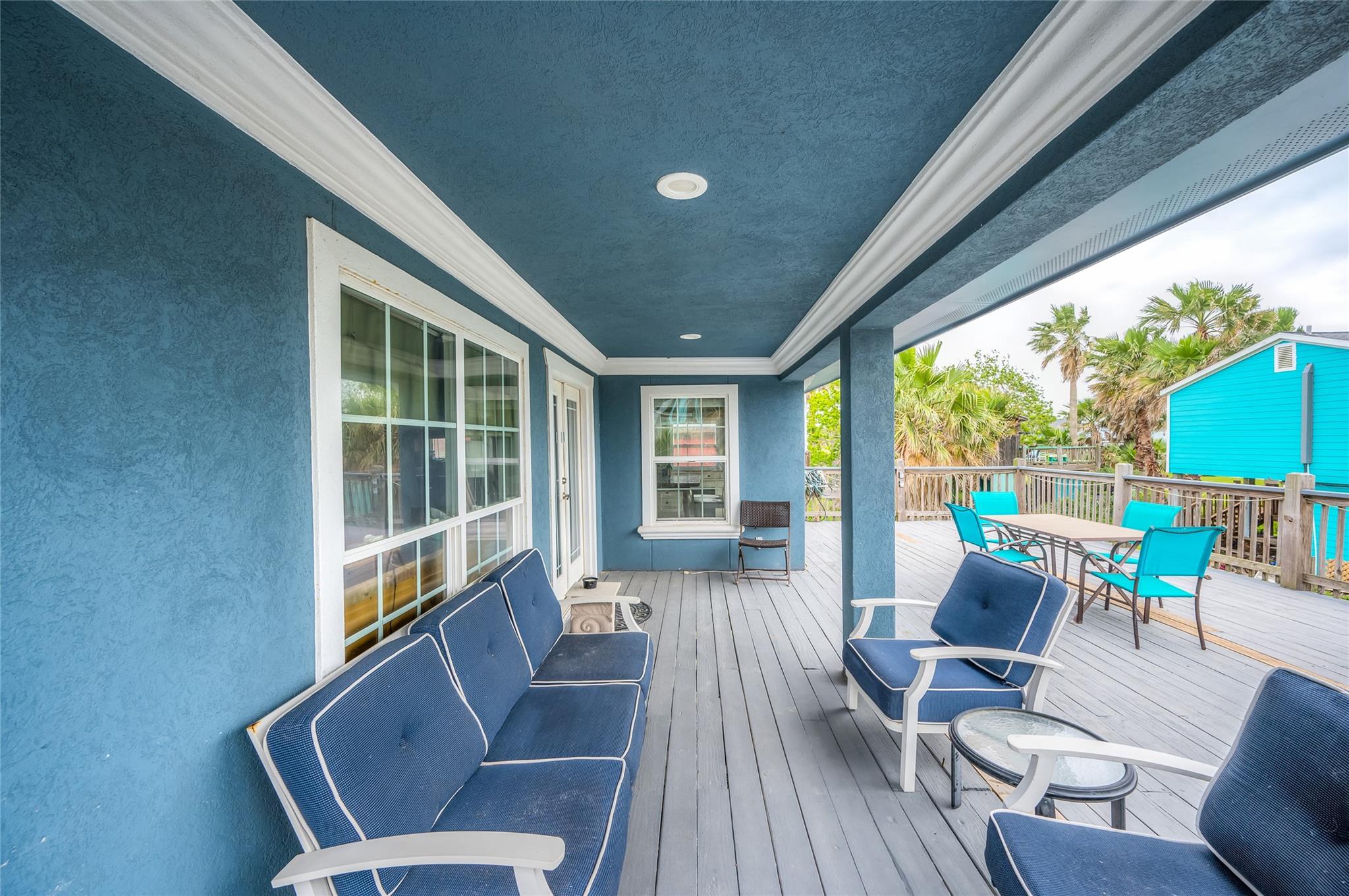 124 N Mae Cir