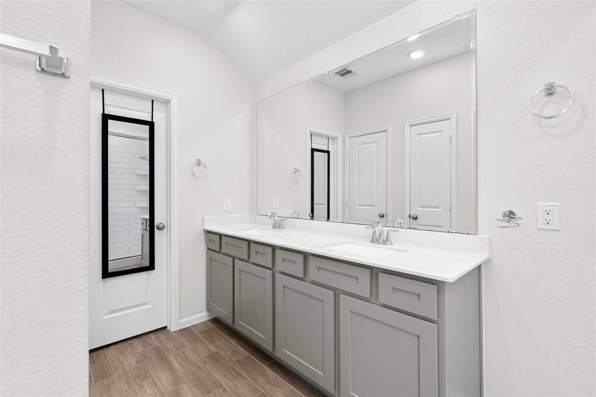 646 Aspen Falls Court