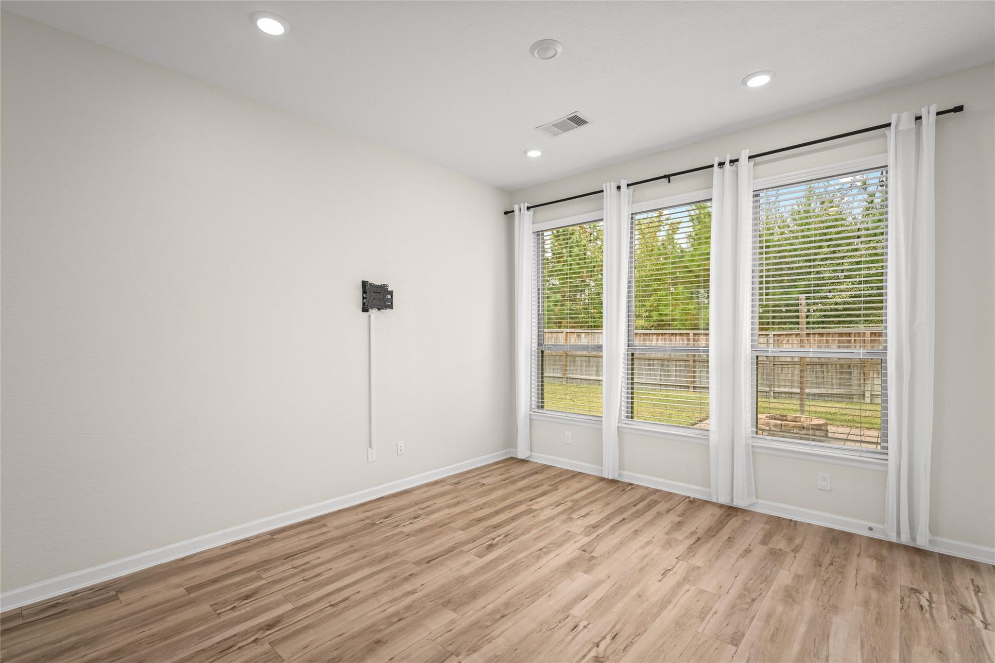 646 Aspen Falls Court