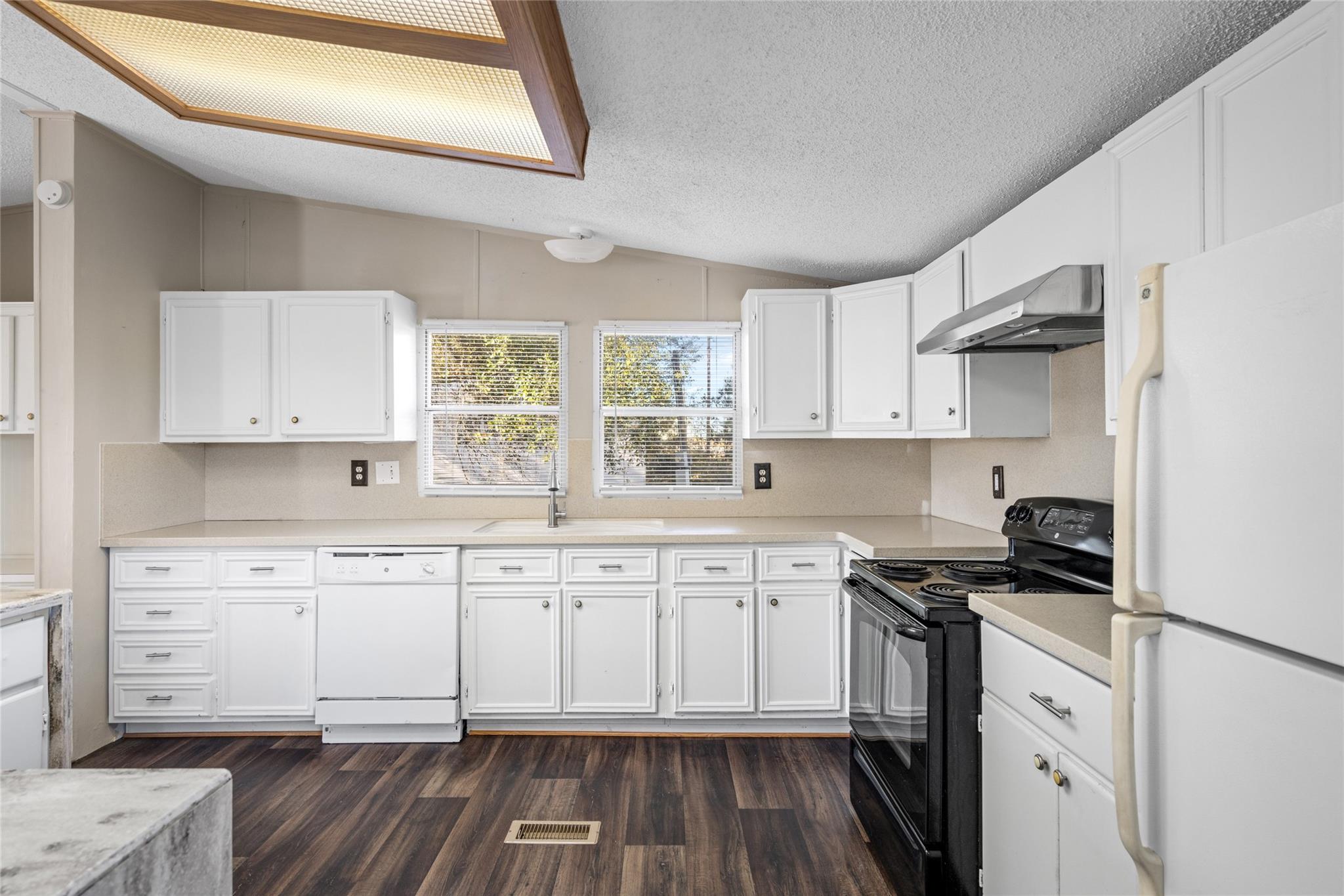 13074 Aspen Way Court