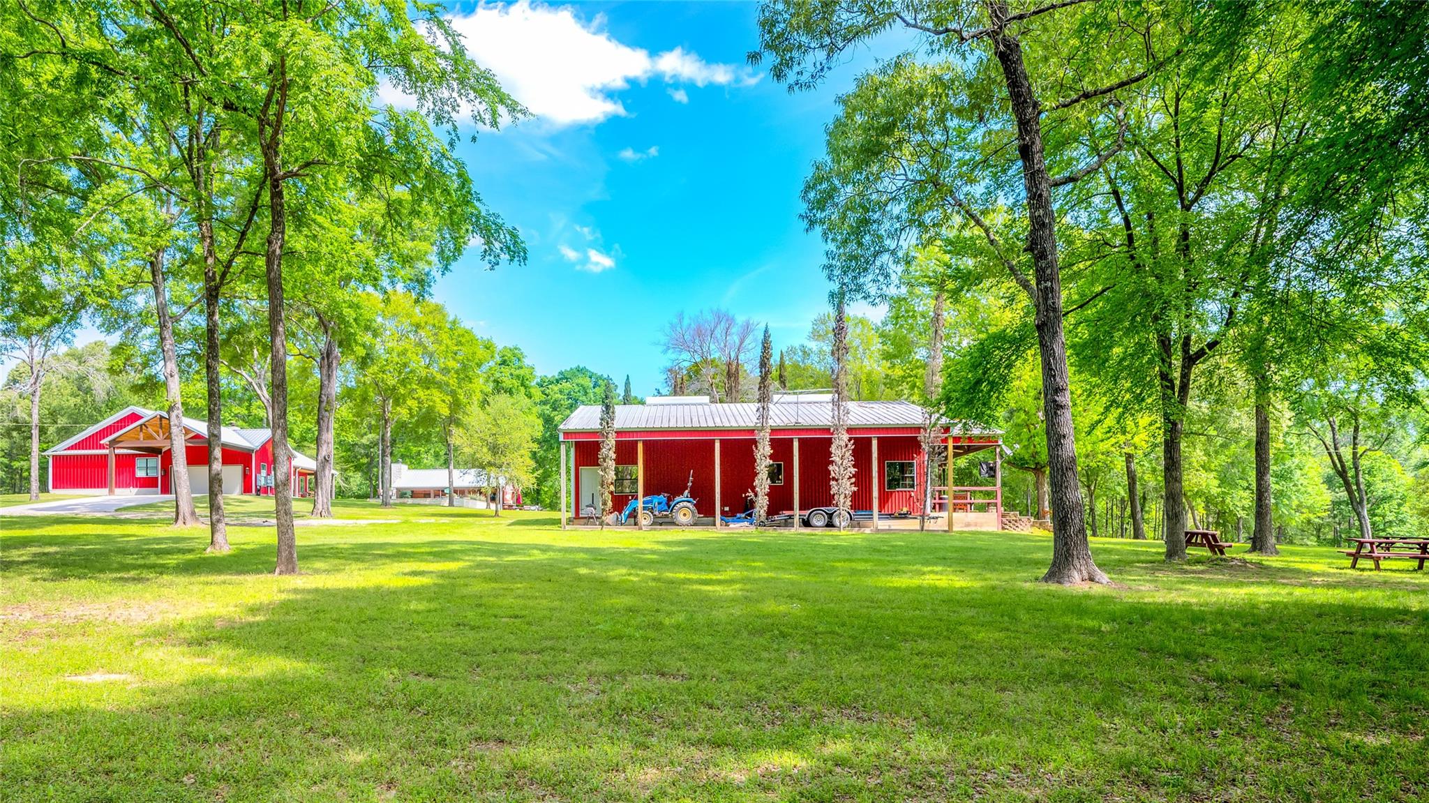 15062 & 15068 Lake Paula Dr