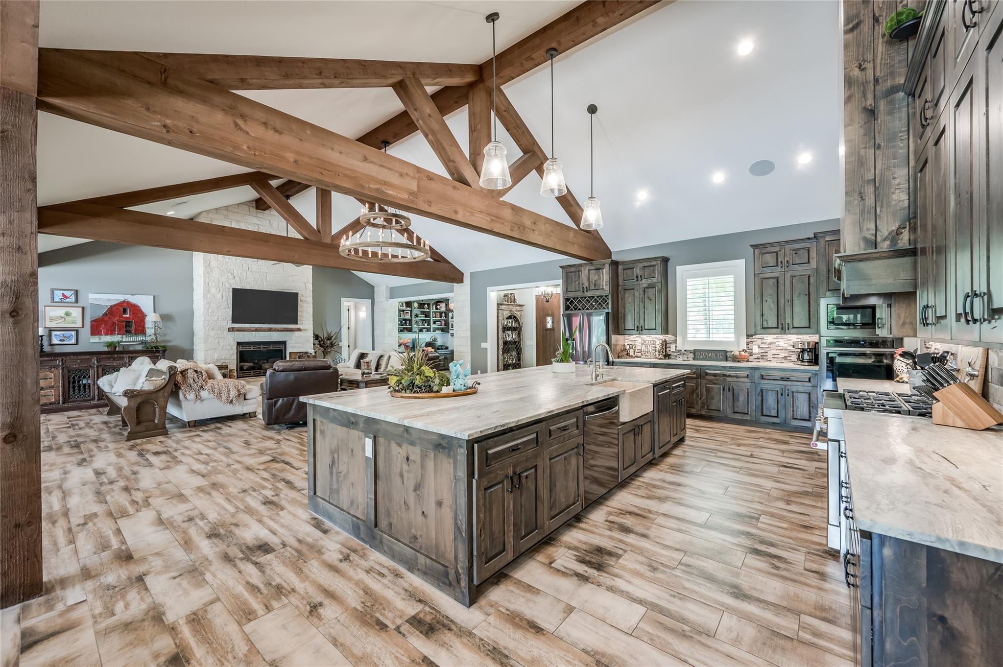 15062 & 15068 Lake Paula Dr