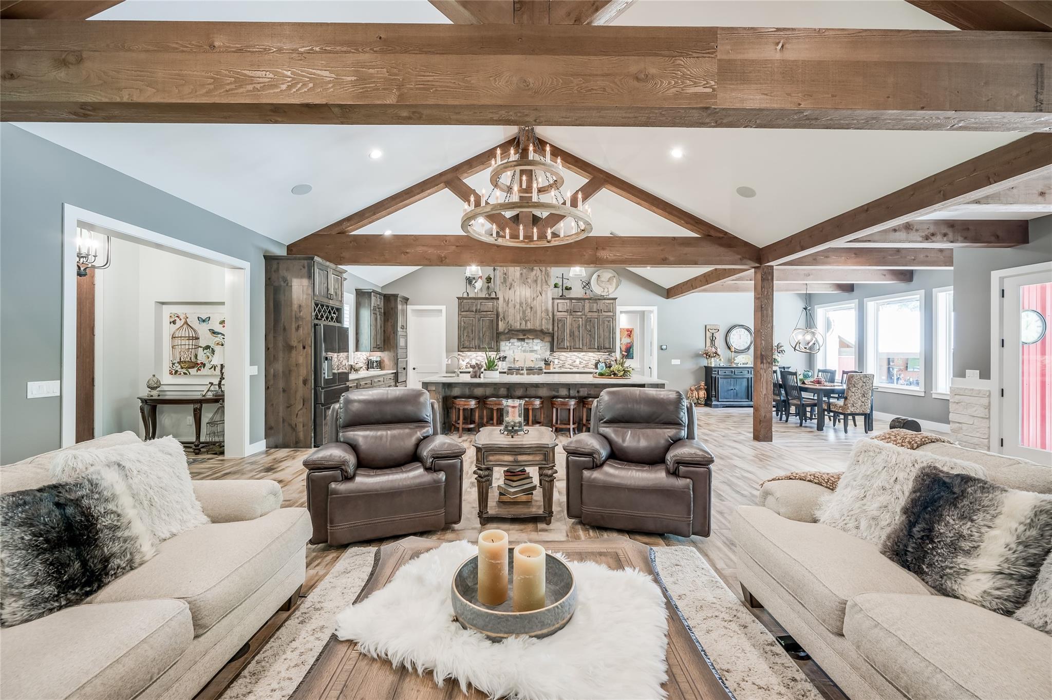 15062 & 15068 Lake Paula Dr