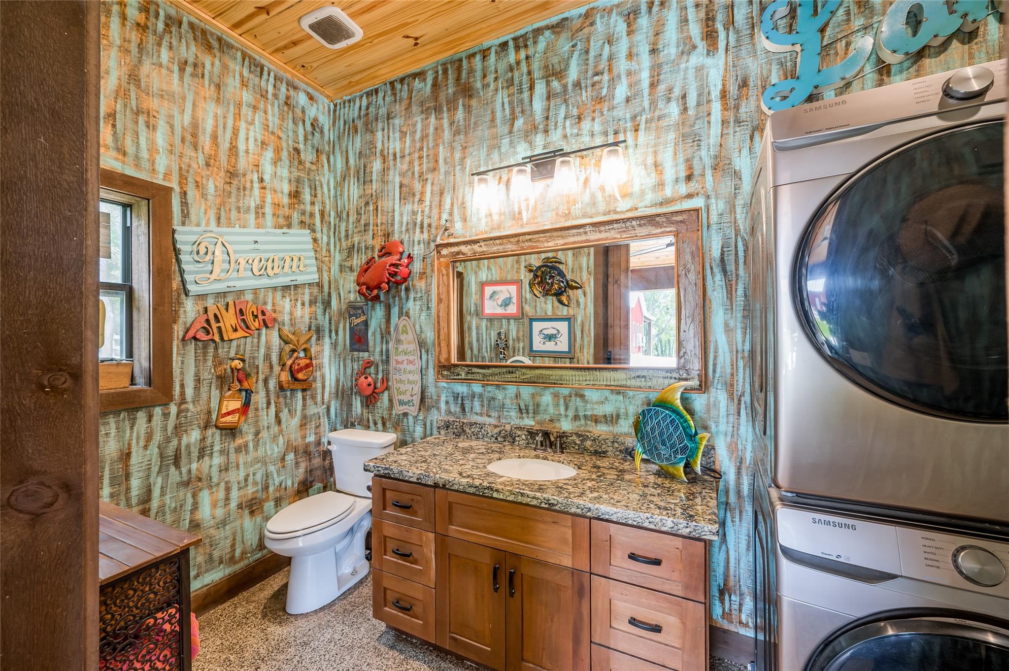 15062 & 15068 Lake Paula Dr