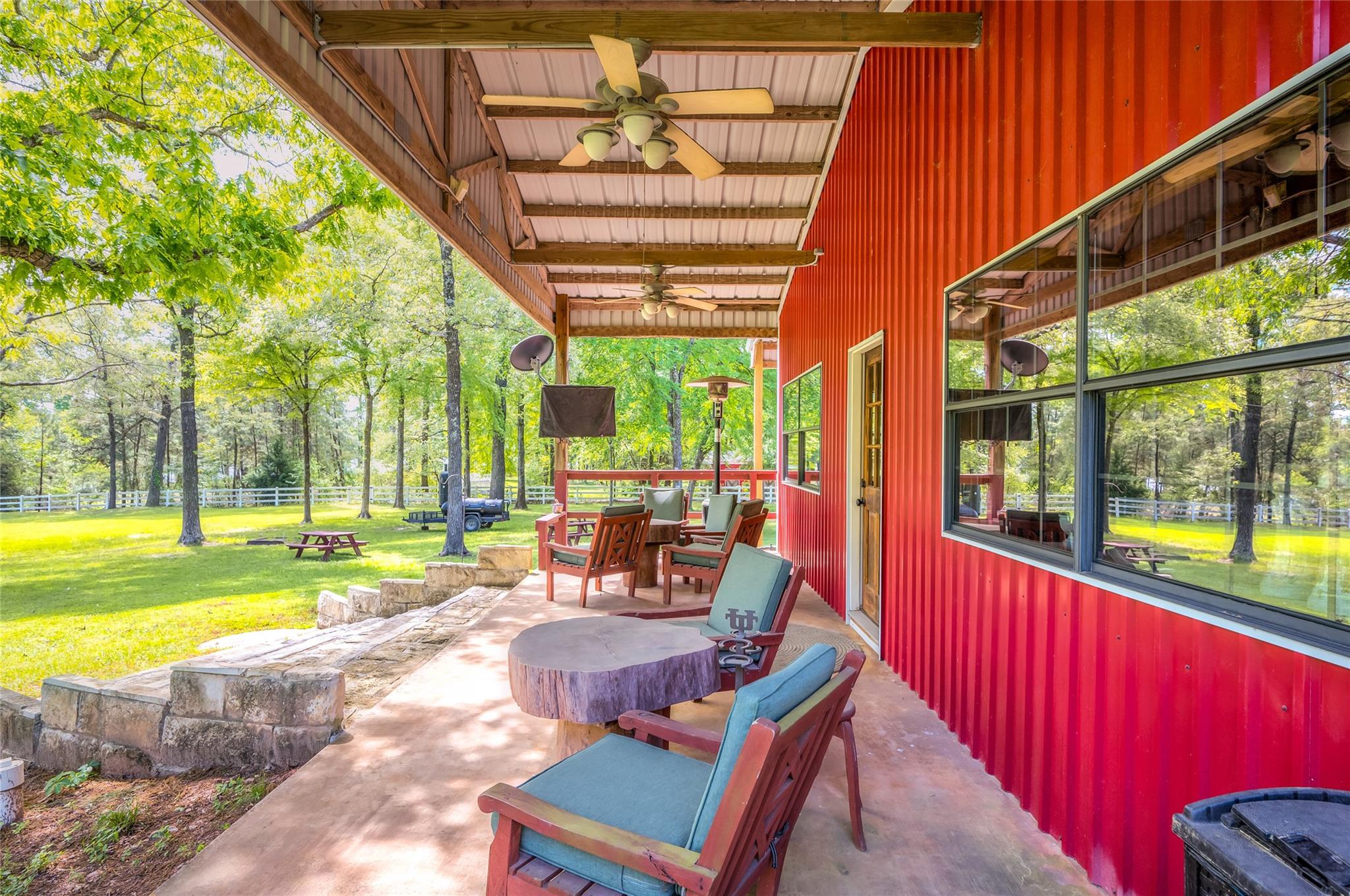 15062 & 15068 Lake Paula Dr