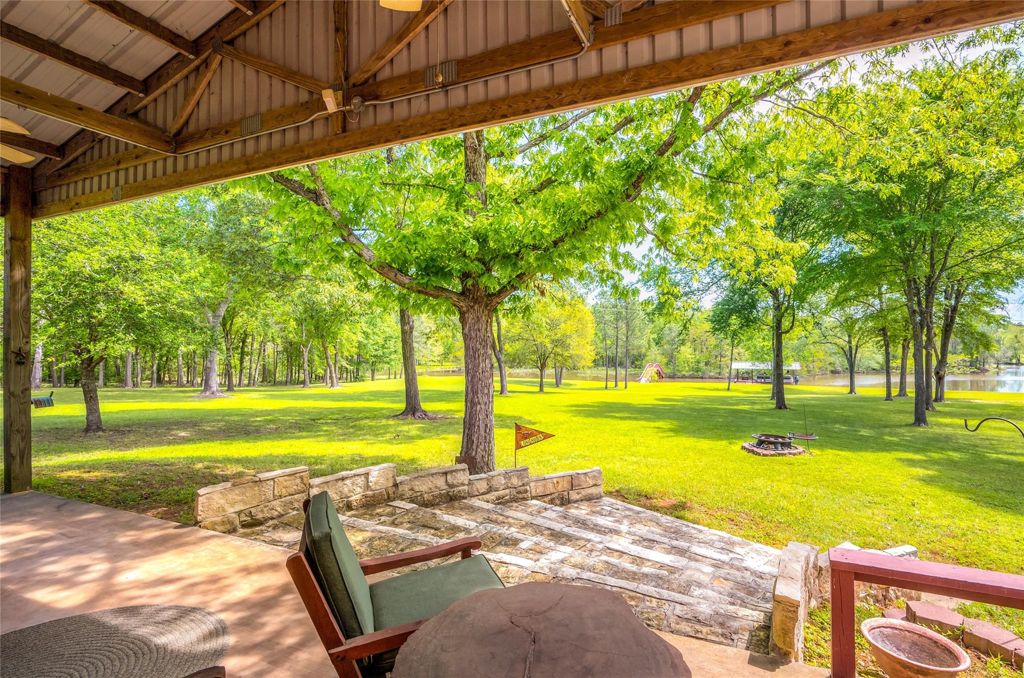 15062 & 15068 Lake Paula Dr