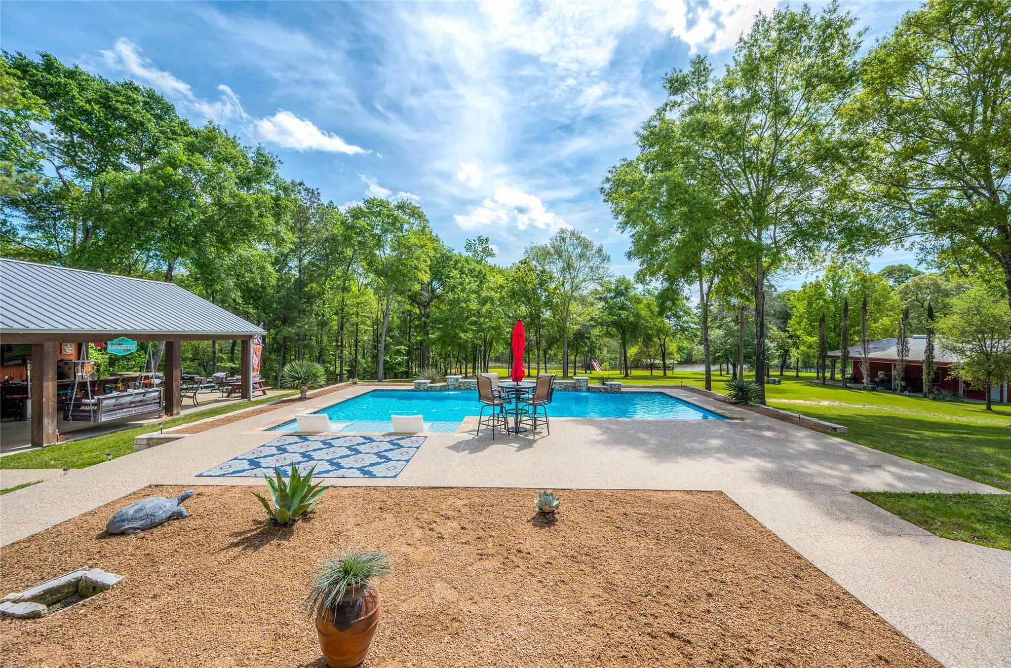 15062 & 15068 Lake Paula Dr