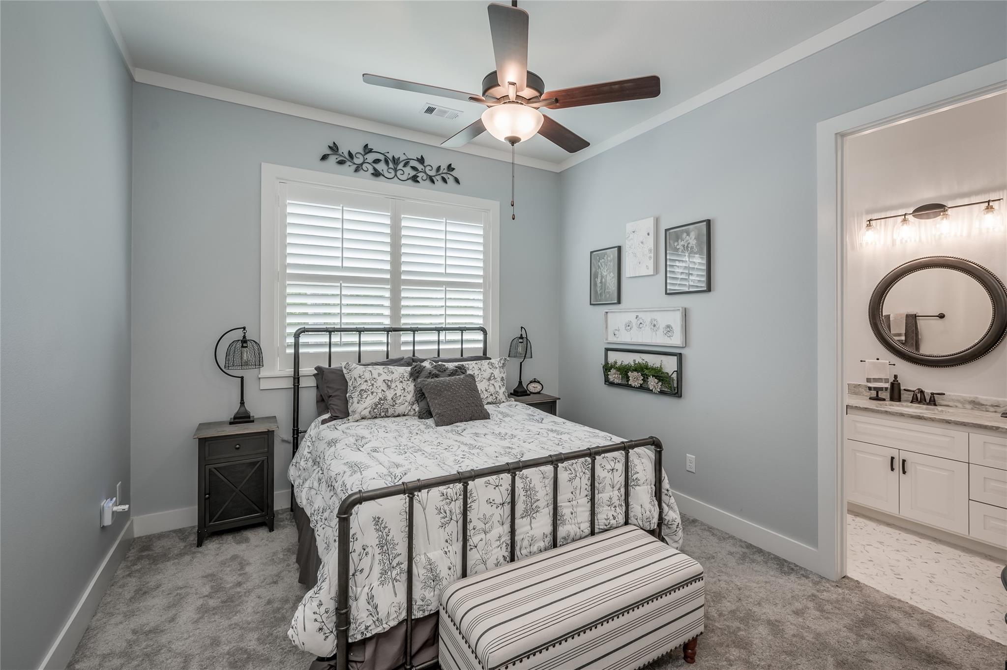 15062 & 15068 Lake Paula Dr