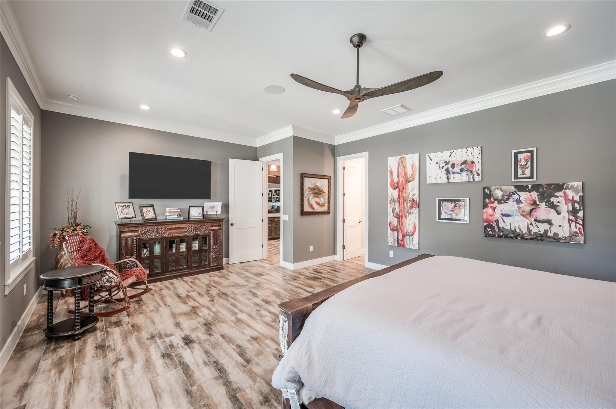 15062 & 15068 Lake Paula Dr