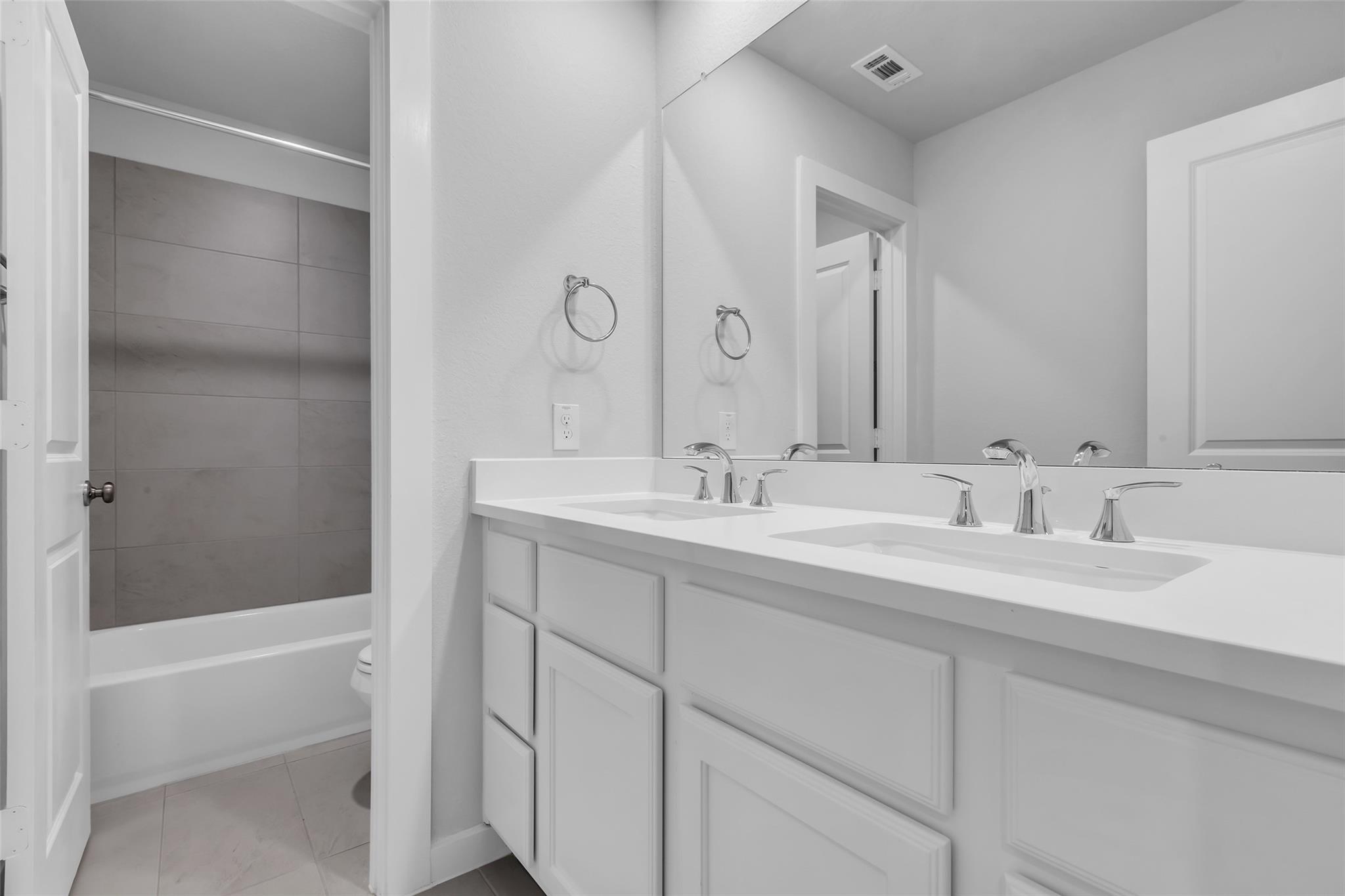 527 Cypress Valley Avenue