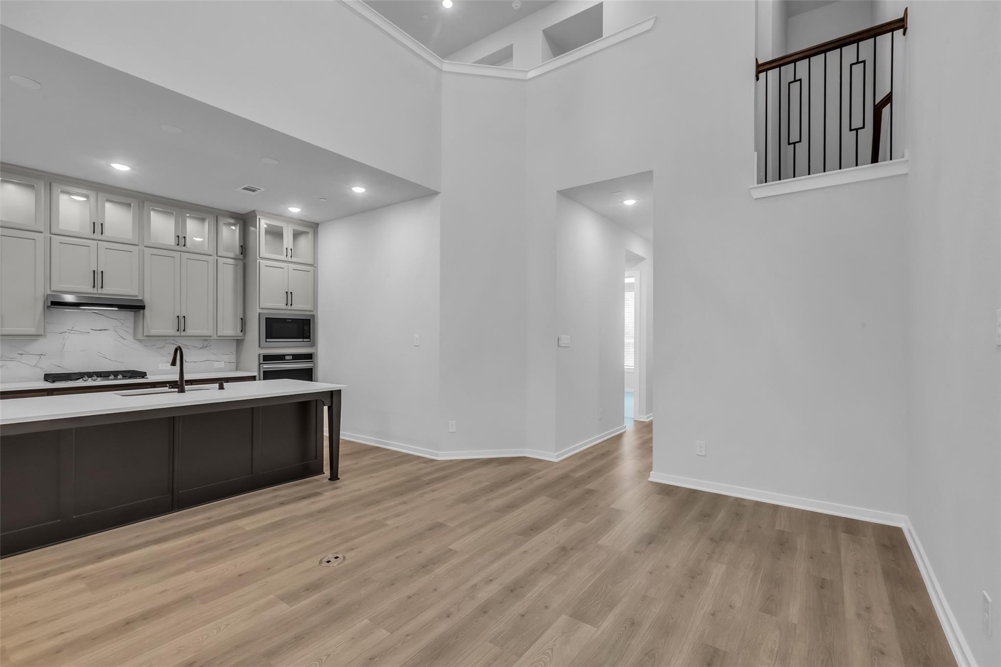 527 Cypress Valley Avenue