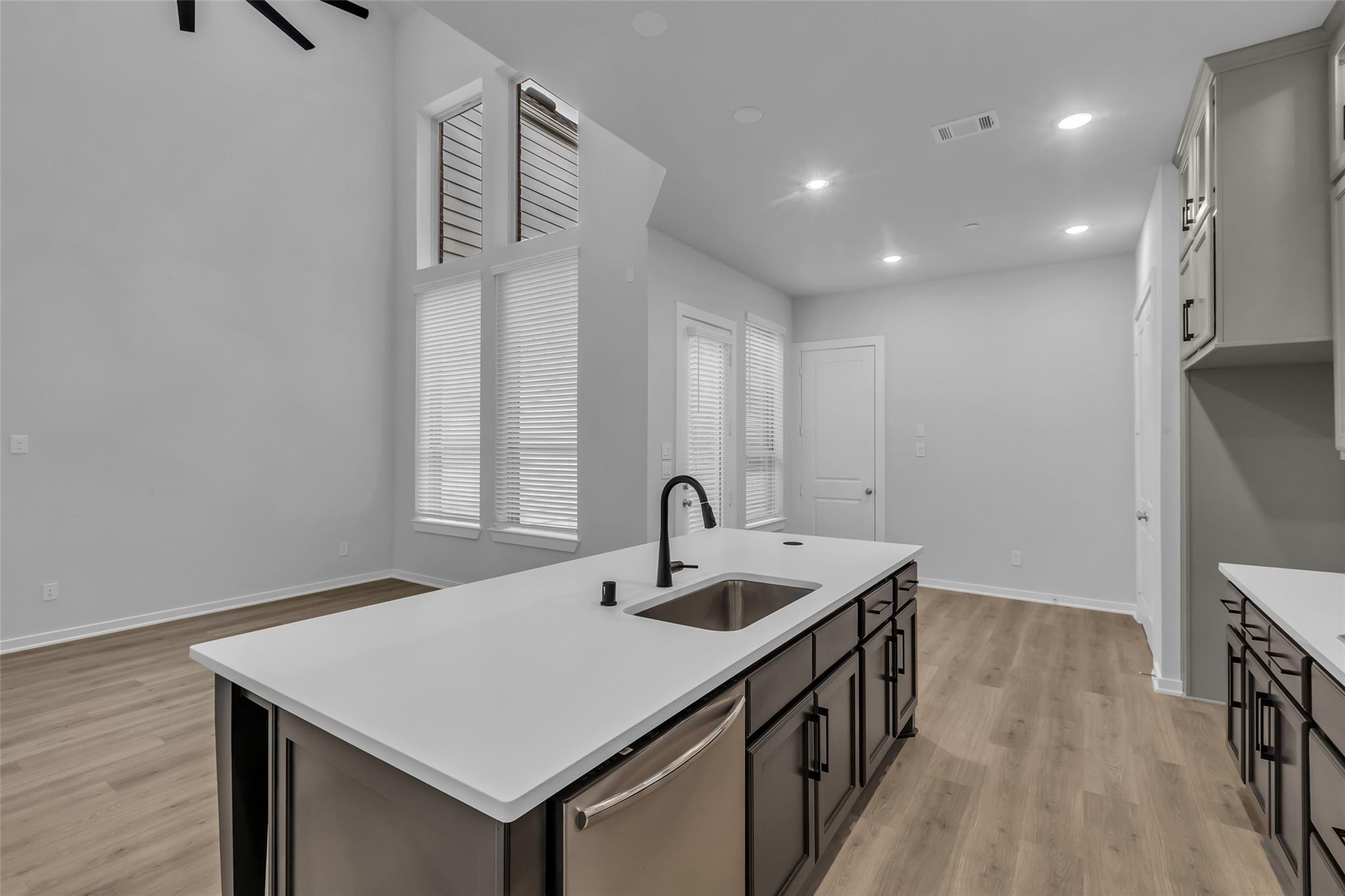 527 Cypress Valley Avenue