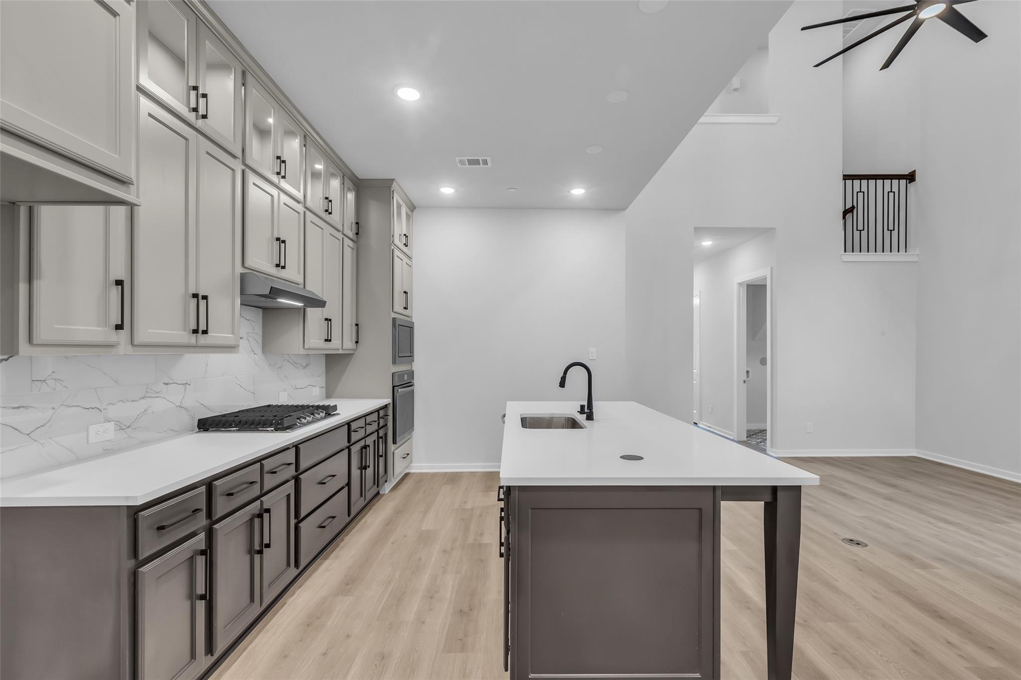 527 Cypress Valley Avenue