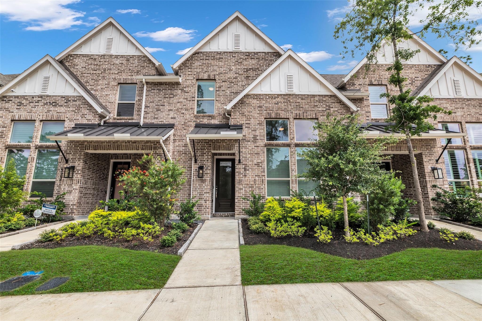 527 Cypress Valley Avenue