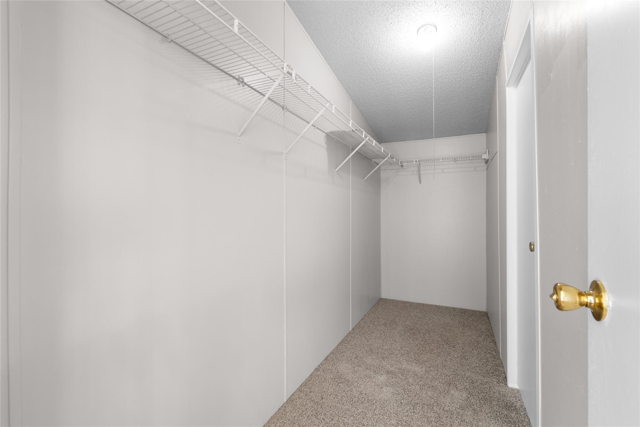 13074 Aspen Way Court