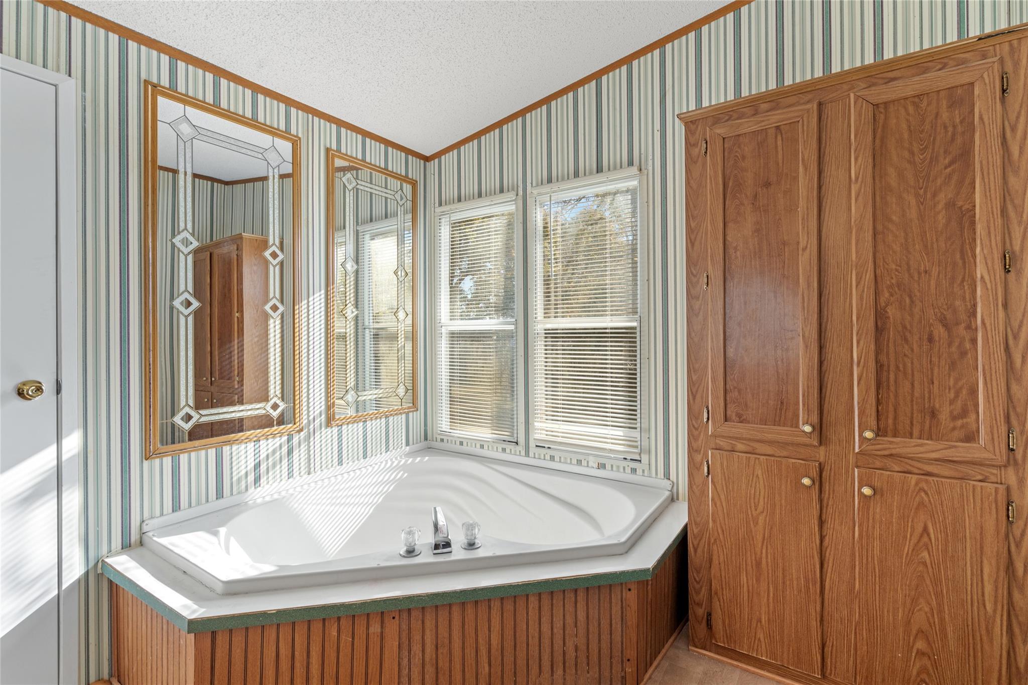 13074 Aspen Way Court