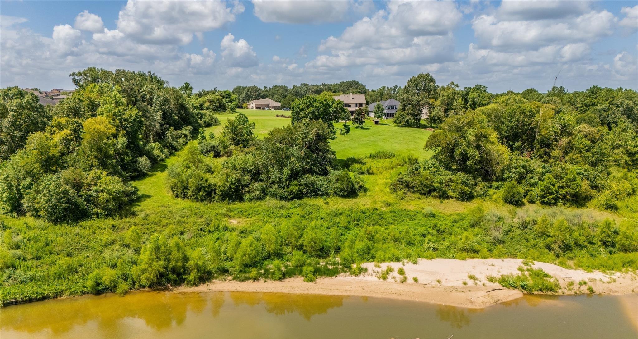 19166 Grandview Point