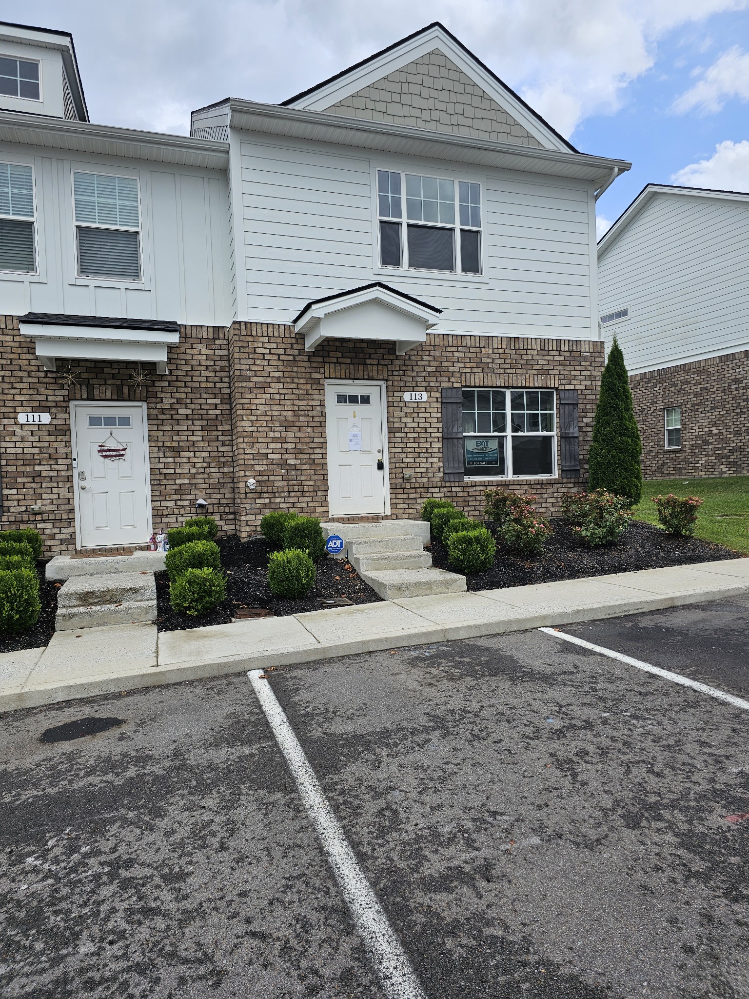 113 Dry Creek Commons Dr