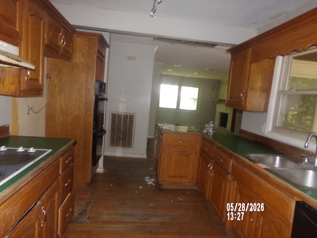 2103 Lambert Dr