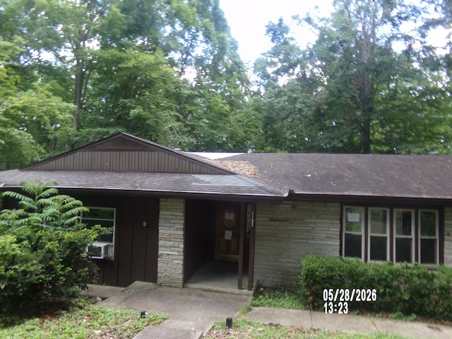 2103 Lambert Dr