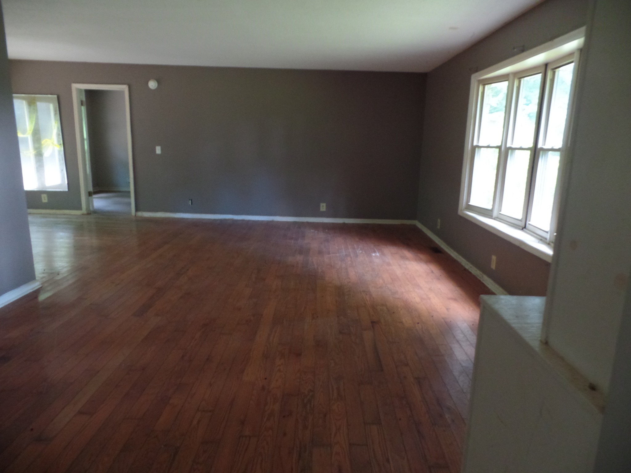 2103 Lambert Dr