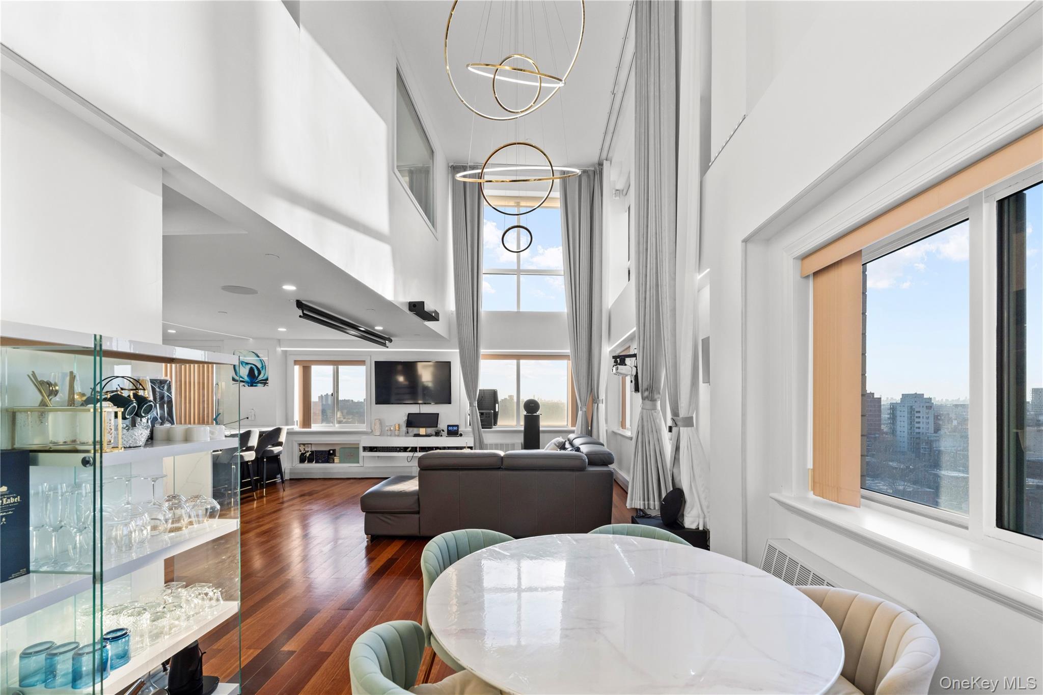 43-18 Main Street Unit: 12A