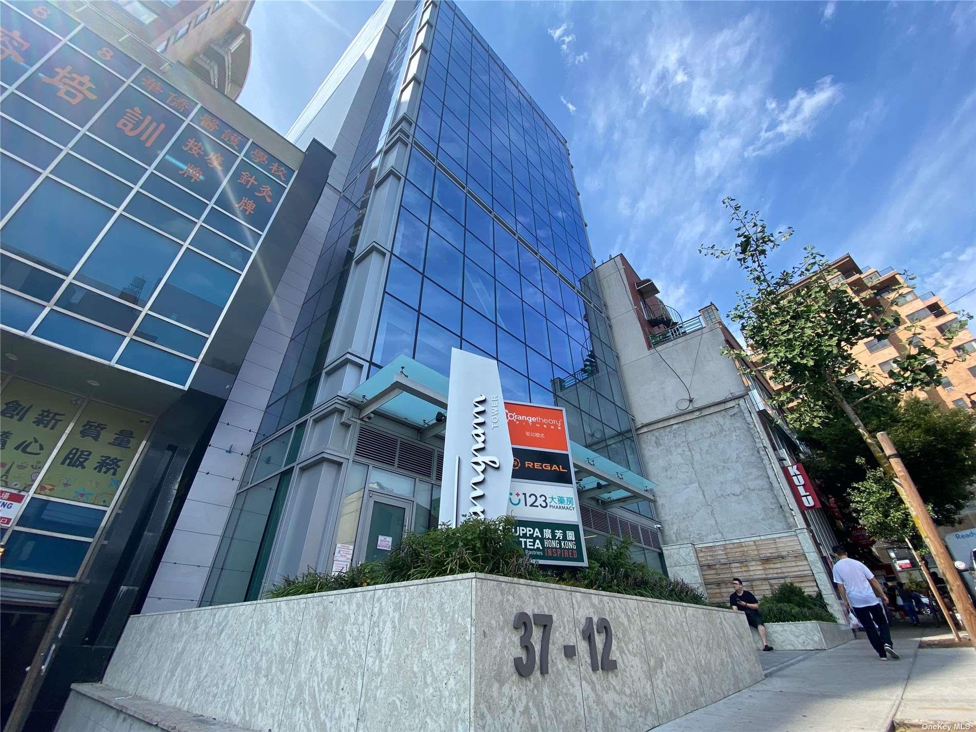 37-12 Prince Street Unit: 9C
