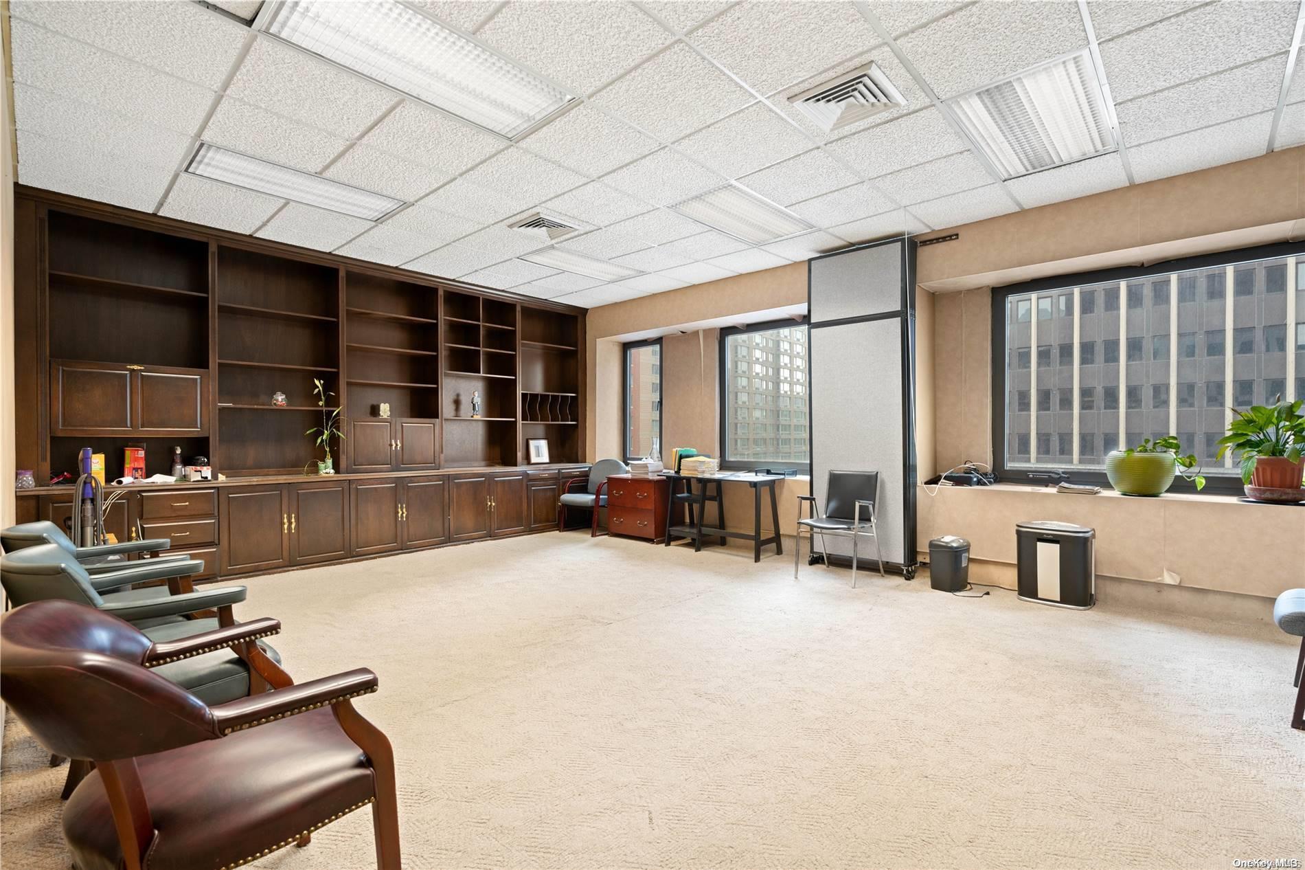 321 Broadway Unit: 3