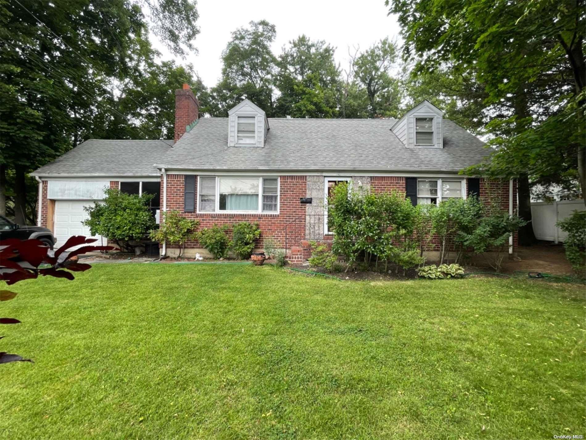 19 South Drive
