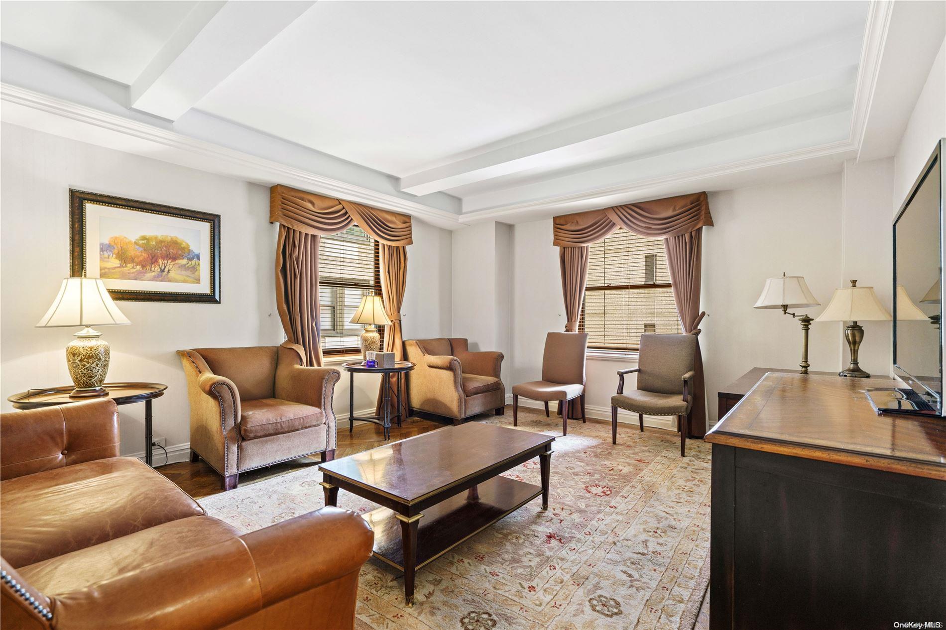 160 Central Park Square S Unit: 756